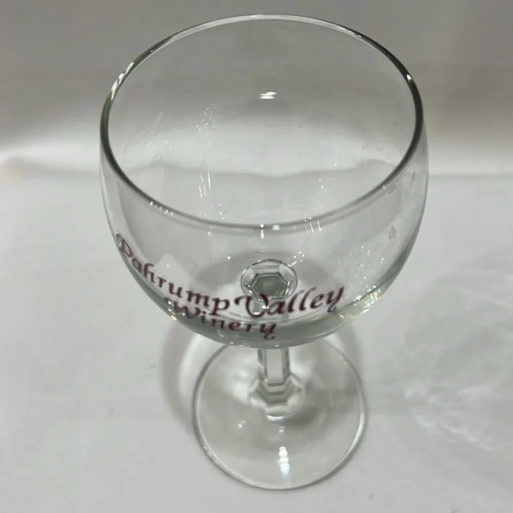 Pahrump Valley Winery Clear Wine Bar Glass 8 Oz 6 1/4 In Tall 2 3/4 In Round